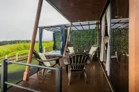 Villa with Jacuzzi Hotels in Poas