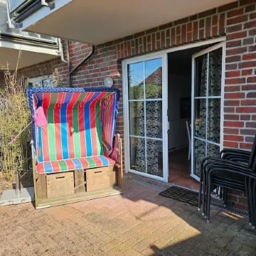 Cozy vacation apartment in Hooksiel - terrace, WLAN, barrier-free