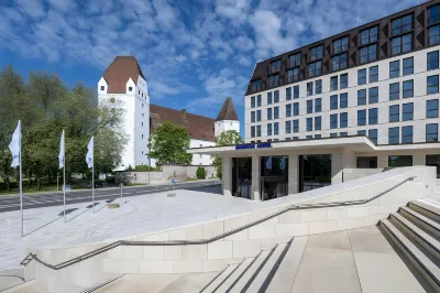Maritim Hotel Ingolstadt Hotels near Pfeifturm