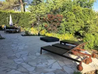 Belle Villa Provencale Dans un Écrin de Verdure