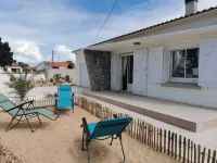 Maison à 5 Minutes de la Plage, la Chicane, Laiguillon sur Mer Отели в г. Л'Эгийон-ла-Прескиль