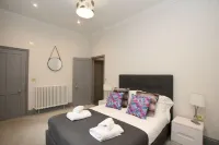 Entire 2 bedroom flat central lincoln