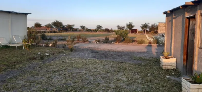 Nhaka Savaal - Cottage Miami