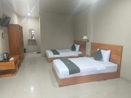 legok lauk Hotels in Pamijahan