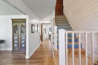 Fun at the Farm House - Charming 3-bedroom farmhouse in lovely Valparaiso