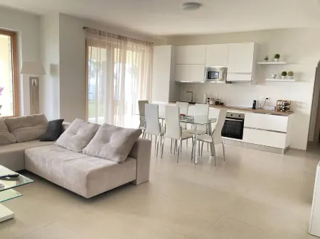 Villa Jolanda, Zambrone (Tropea) Coast of the Gods Отели в г. Дзамброне