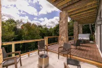 Amazing Mountain Views and Hot Tub - Delightful Retreat