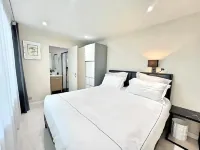 Villa Marsa les Pieds Dans L'eau, Pointe Croisette, Palm Beach