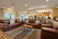 Yosemite Quail Ridge Comforts with WiFi and Hot tub Hotels in Bootjack