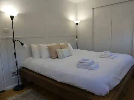 Forest Cottage – Relaxing bush stay. Pet friendly Отели в г. Бинхура