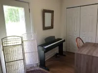 Camden 2 BR 1 BA, 1.4 miles from camden center. Stars and peepers and fireflies!