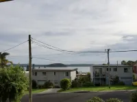 Gravity Stayz - 5min ride to the Mogo Trails and beautiful beaches Hotels in Batehaven