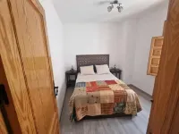 Al-Sabika, 3 bedroom house with breathtaking views - Holiday bungalows
