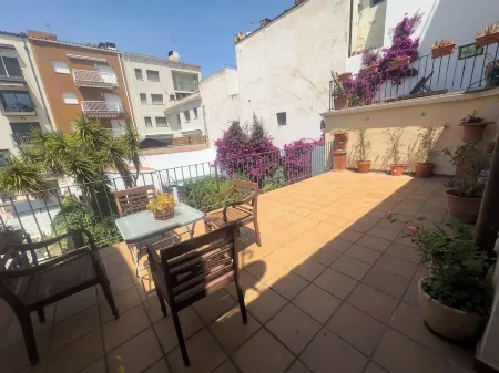 Renovated rustic house Mundet 1 minute from the beach in Sant Antoni de Calonge