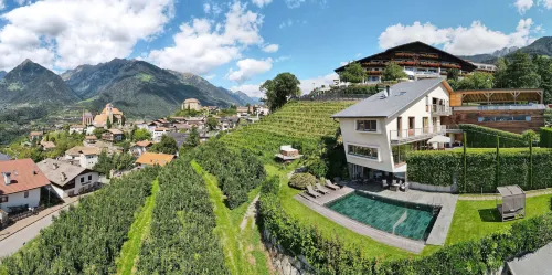 Apartment Prairerhof Hotels in Schenna