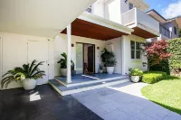 Vaucluse/Watsons Bay Beach House: 4 bedroom beach villa Vaucluse 호텔