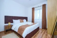 Enchanting 2-bedroom apartment with WiFi in Tatu City - Orana homes 키암부 호텔