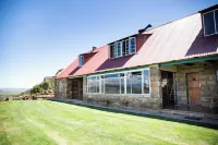 Boschfontein Mountain Lodge - parking
