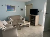 Beautiful Beach home in Churburna Hôtels à : Chuburná