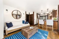 Charming 4-bedroom cottage Steps From East Beach