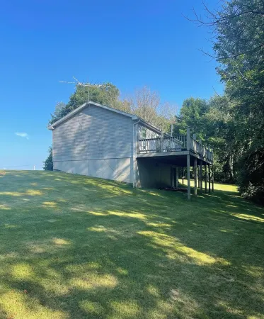 Cozy 2-bedroom house with AC near Letchworth State Park The Limestone House