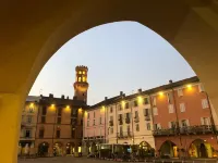 Cozy apartment inside the 1400 building "Torre degli Angeli