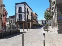 Pleasant 70 m² air-conditioned town house in the heart of the village for 6 people