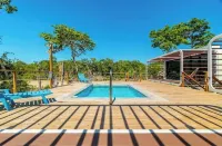 Iguana Casita [1 of 3 Casitas] - West Caye Casitas