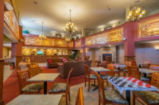 Berkshire Mountain Lodge Hotels in Pittsfield
