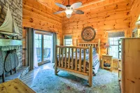 Lakefront South Carolina Abode w/ Deck & Boat Dock - 3-Star