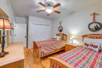 Secluded Union Dale Home ~ 2 Mi to Elk Mountain! - 3-Star