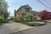 Waterfront Luna Pier Home 14 Mi to Downtown Toledo - 3-Star