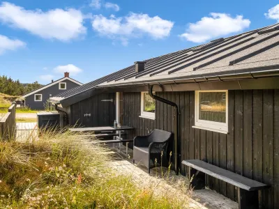 "Suleika" - 900m from the Sea Hotels near Sjorring Kirke