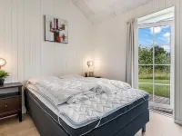 "Bryngeir" - 750m from the Sea Hotels in Grena