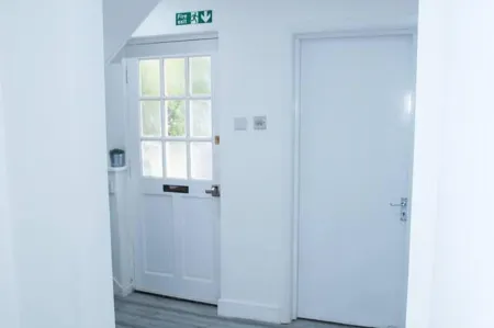 Apartment - Sleeps 2 & Free Parking