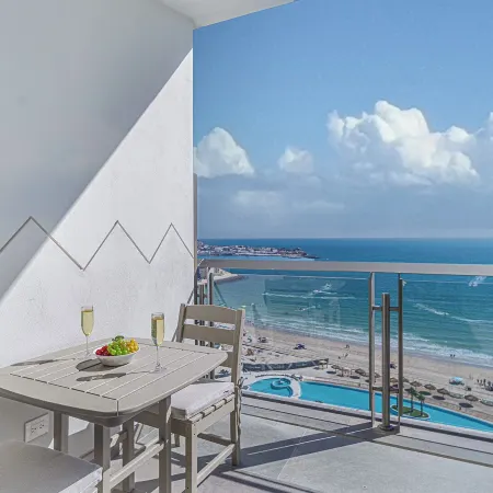 Luxury Oceanview Studio Sonoran Star