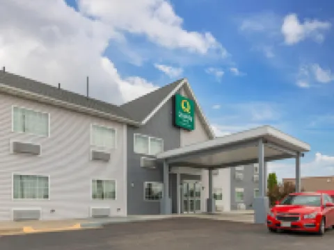 Quality Inn Mauston I-90 Hotels in Mauston