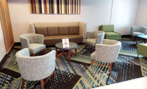 Holiday Inn Express QUEENS - MASPETH by IHG