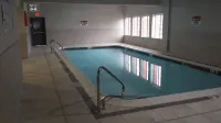Quality Inn & Suites Morgantown - University Area - Pools