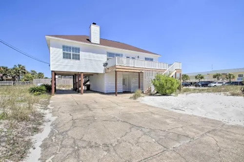 Pensacola Beach Home 1 Block to Beach Access