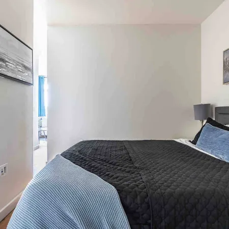 1BR | Gym, Rooftop, Views | Bellevue | Sophari B