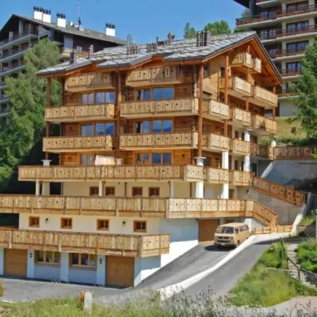 Spacious apartment with terrace
