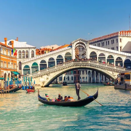 Apartment near Venice with Sandy Beaches