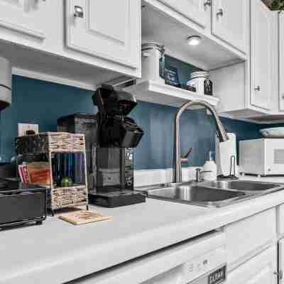 Woodstone Retreat right next to UGA golf course! Rooms