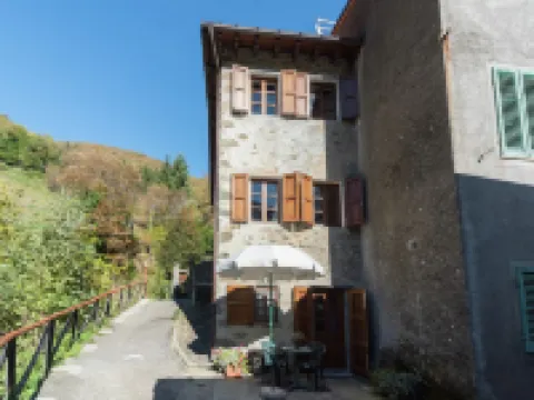 Mansion in Pescaglia near Tuscan Coast