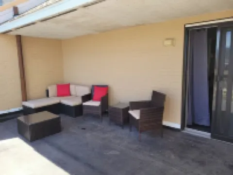 Run-AC Villa- Block from Ocean Casino and Waterpark!