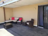 Run-AC Villa- Block from Ocean Casino and Waterpark!