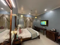 The Kumbha Mahal Resort - Airport Shuttle
