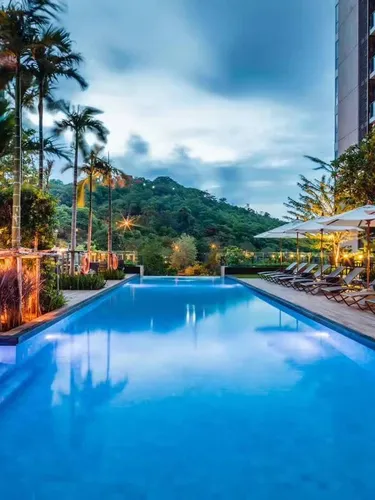 รูปภาพของSea View High Floor 2 Bed Room-Excellent Location
