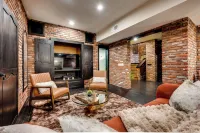 Heated Pool: Tropical Townhome in Wheat Ridge - Boutique